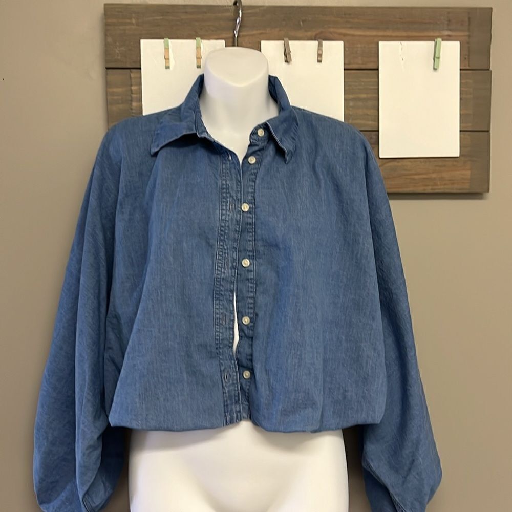Banana Republic Blue Chambray Lined Bubble Sleeve Button Down Shirt- Small - Picture 6 of 12